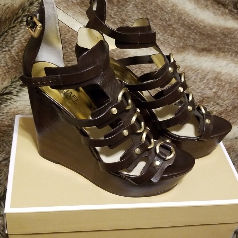 MK Leather wedges